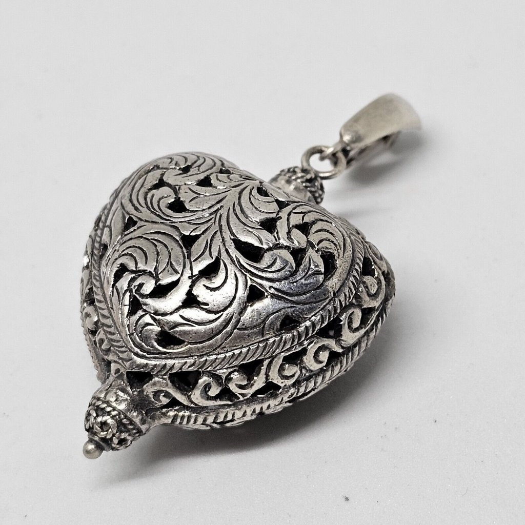 Doug Paulus 925 Silver - Vintage Filigree Puffy Heart Pendant Pd 925 India